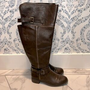 Over the knee Brown Torrid Boots